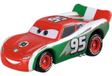 かっこいい レースがテーマの「カーズ」はとにかく“かっこいい”。カーズ トミカは今にも走り出しそうな、そんな商品です。