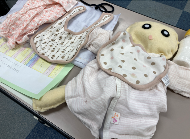 エコトイ賞：『赤ちゃんのおせわをしよう』５年生