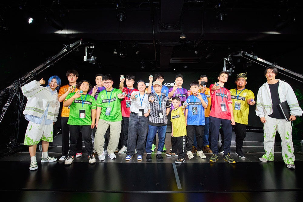 レギュラークラス大会出場の全選手の集合写真