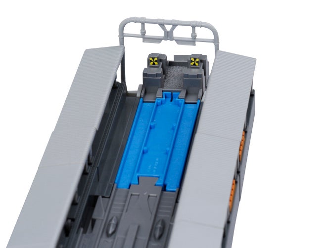 駅の両端には車止めをつけるよ。