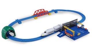 トミカと遊ぼう！N700系駅前パーキングセット