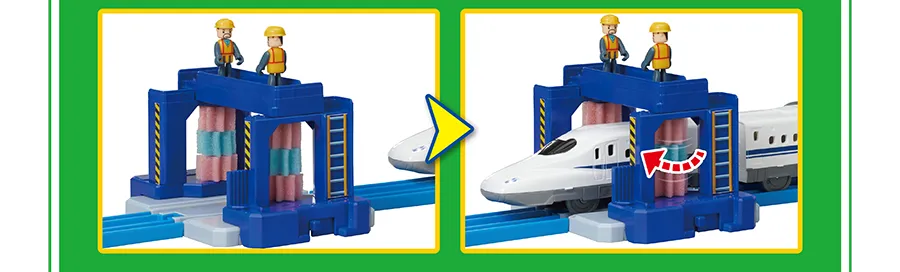 洗車場のブラシがまわる写真