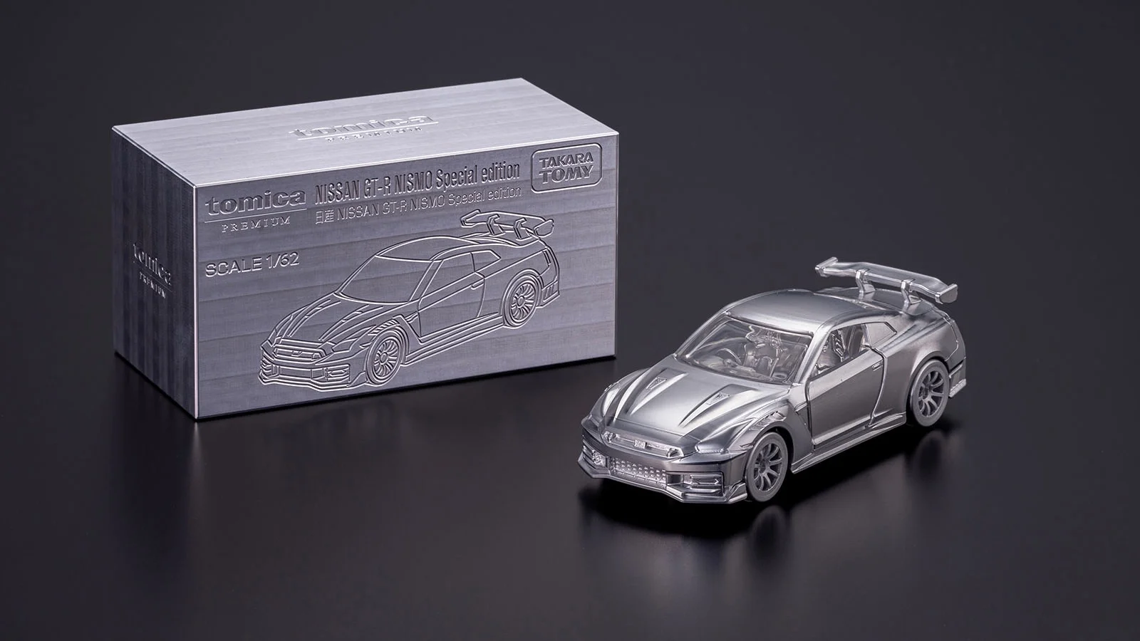 トミカプレミアム 日産 NISSAN GT-R NISMO Special edition Aluminum Cutting ＴＯＭＩＣＡ(アルミ切削トミカ)