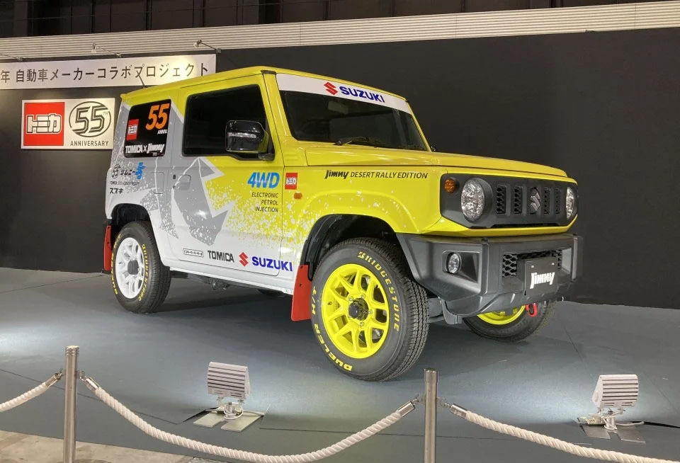 実車両デザイン：Suzuki Jimny