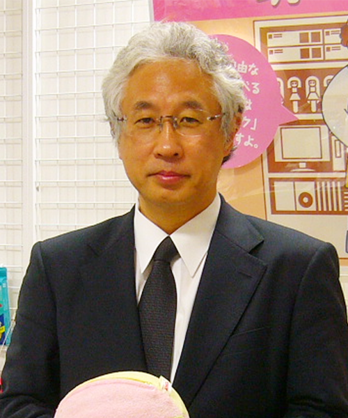 星川安之氏