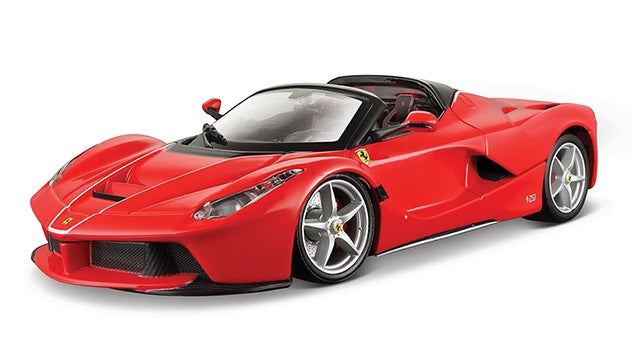 トミカプレゼンツ ブラーゴ シグネチャーシリーズ 1:43
ラフェラーリ アペルタ(赤)